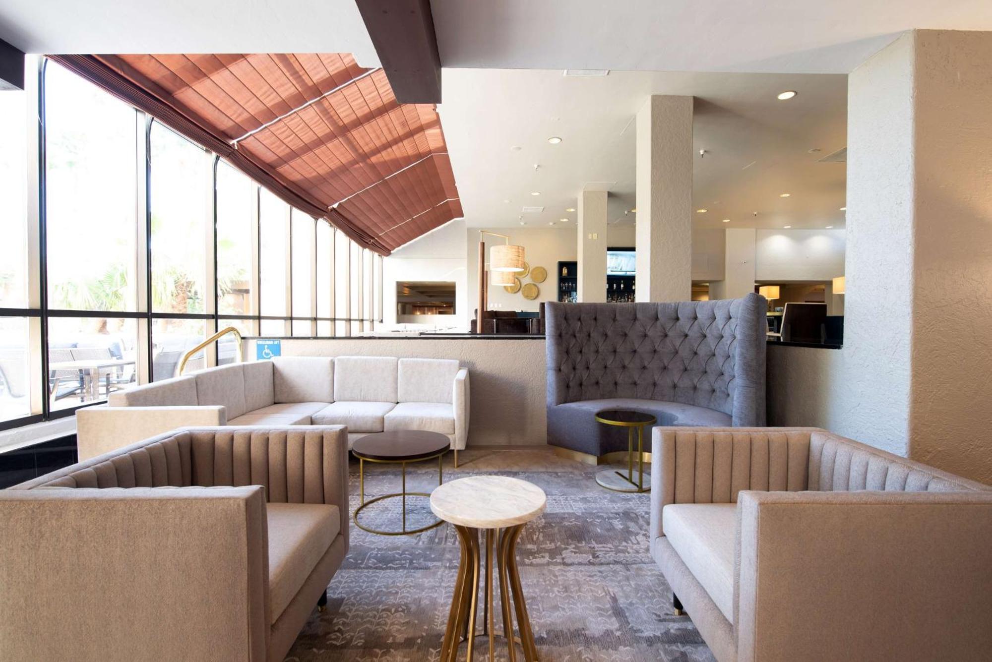 Doubletree By Hilton Tucson-Reid Park Hotel Eksteriør billede